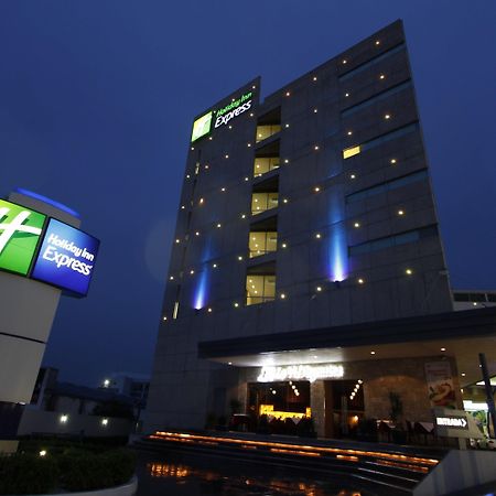 Holiday Inn Express Toluca Galerias Metepec By Ihg Exteriér fotografie